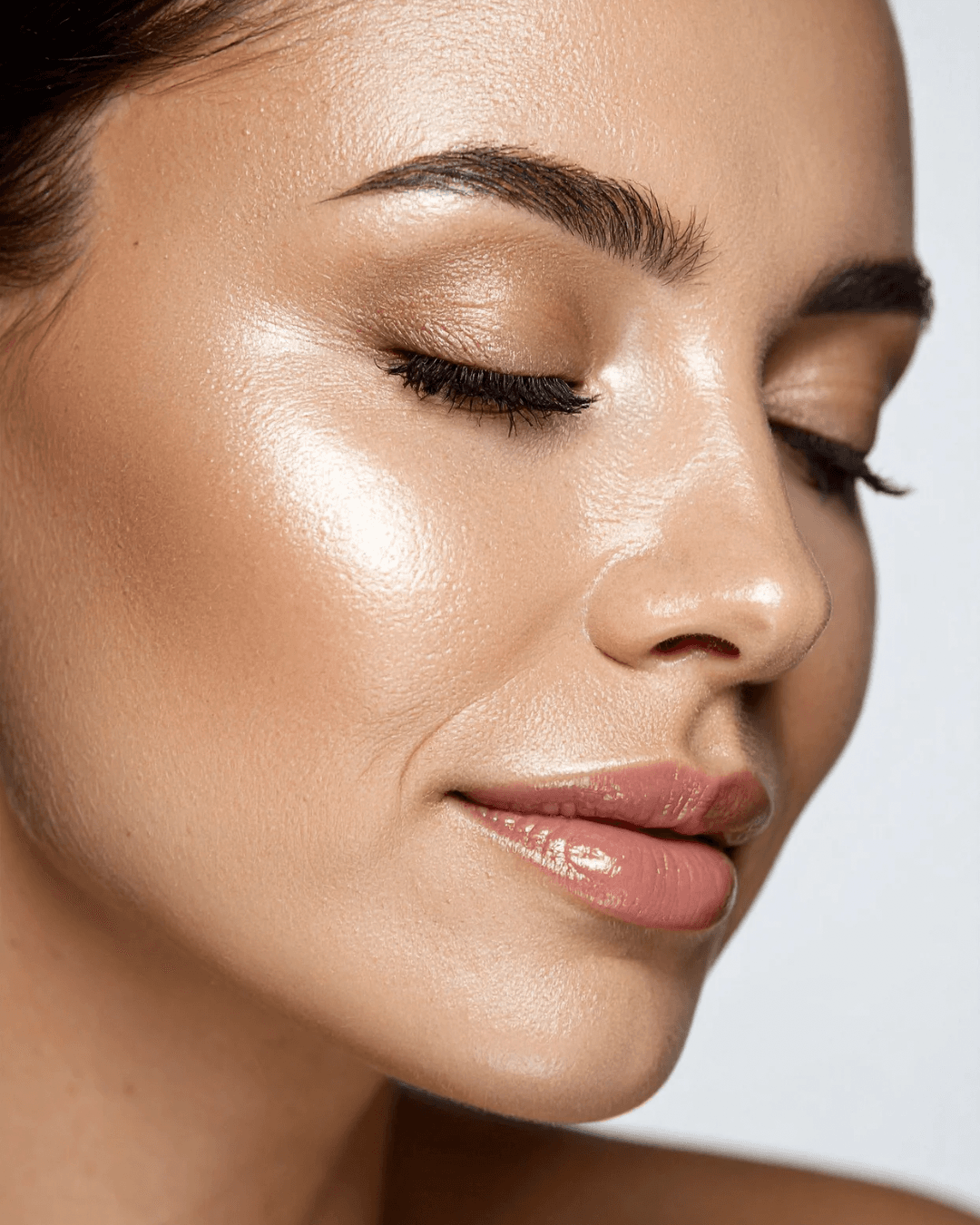 Radiant, even skin in natural light